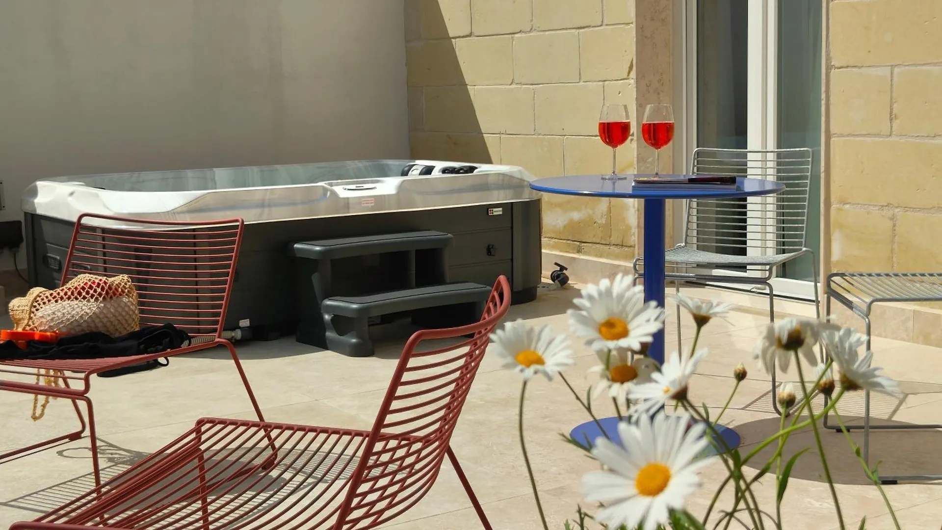 Hotel Alba Sliema 2*,